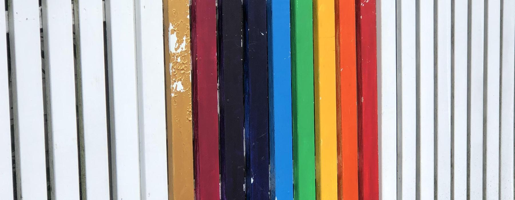 Rainbow fence