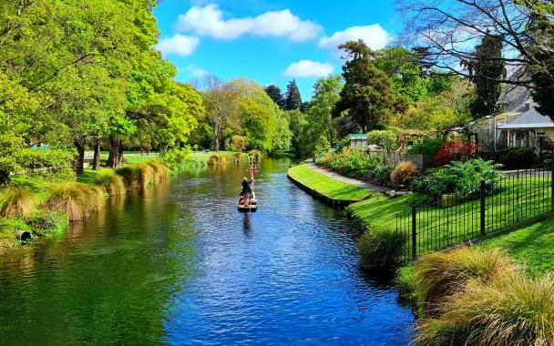 Christchurch Avon River